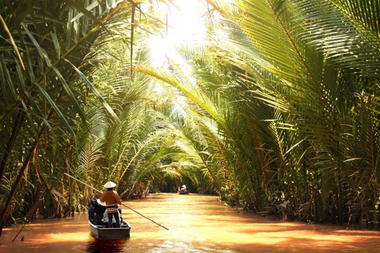 Kulturschätze in Vietnam und Kambodscha @frentusha/istock